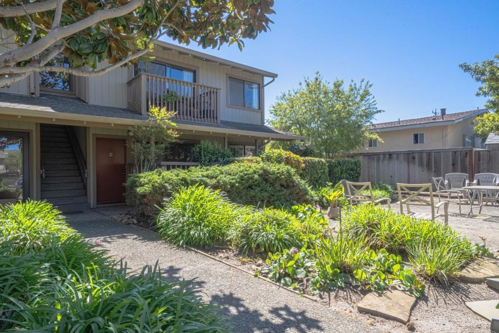 515 Ramona Court 1 — photo