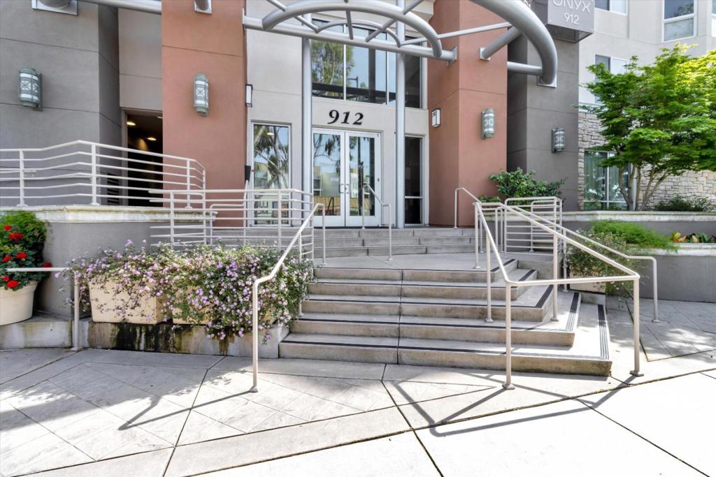 912 Campisi Way 311 — photo