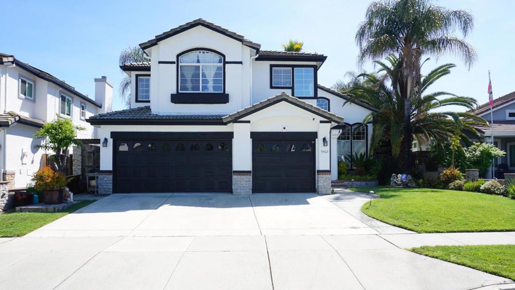 9402 Rodeo Drive — photo