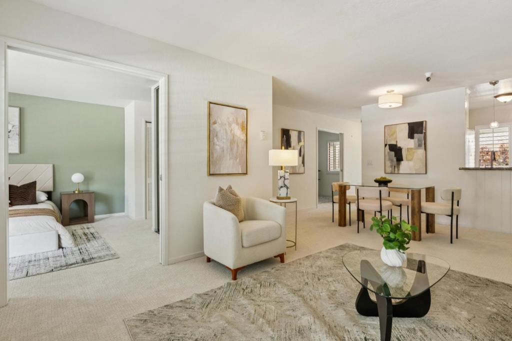 443 Alberto Way B218 — photo