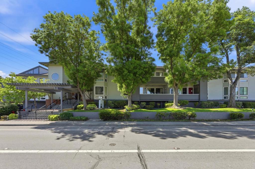 22330 Homestead Road 226 — photo
