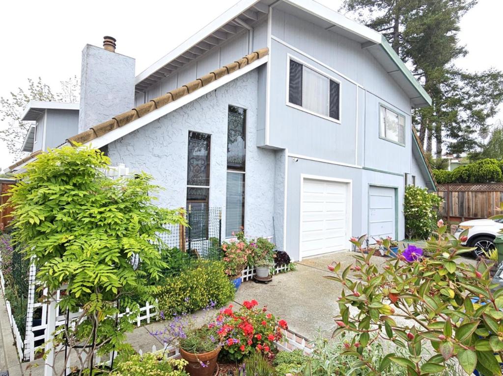 142 Bar Harbor Court — photo