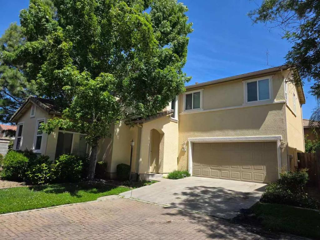 18 Crevalle Place — photo