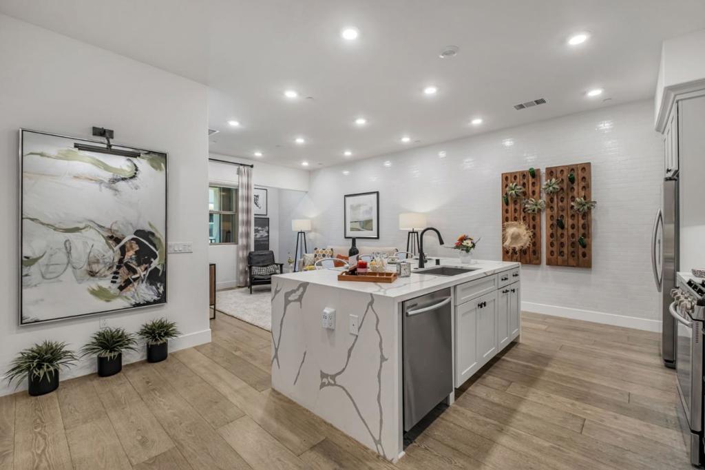 1000 Berryessa Lane 211 — photo