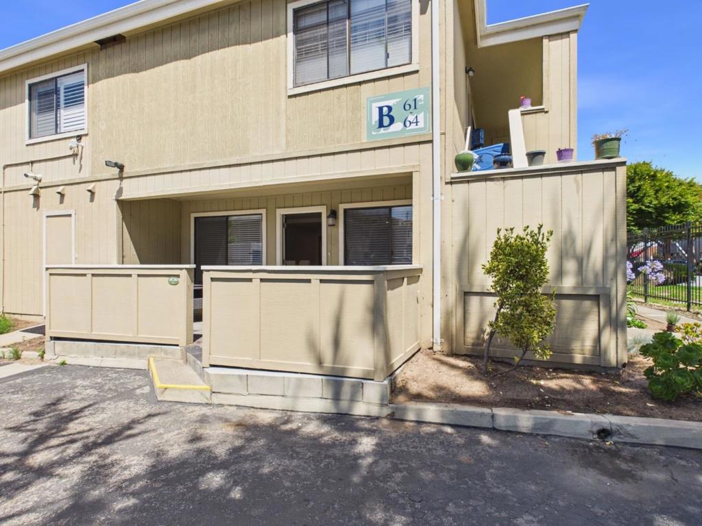 820 Casanova Avenue 61 — photo