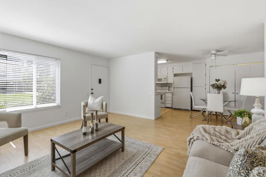 30 Muirfield Court — photo