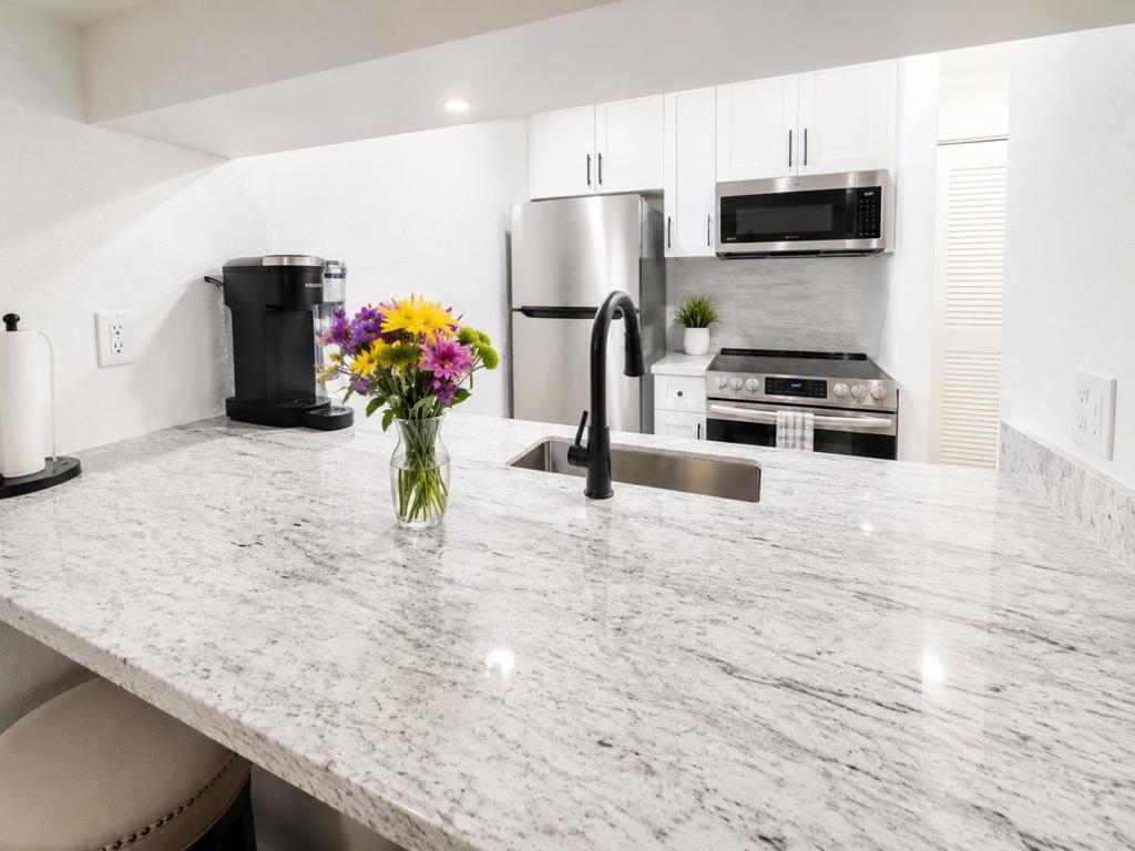 7109 Shelter Creek Lane — photo