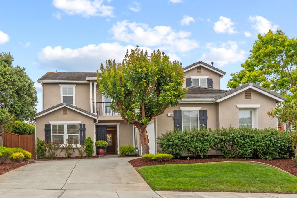 5011 Pacific Crest Drive — photo