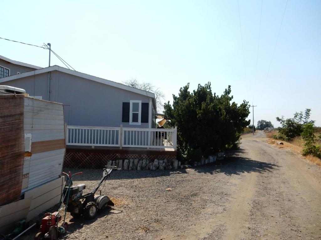 7861 Whitworth Road — photo