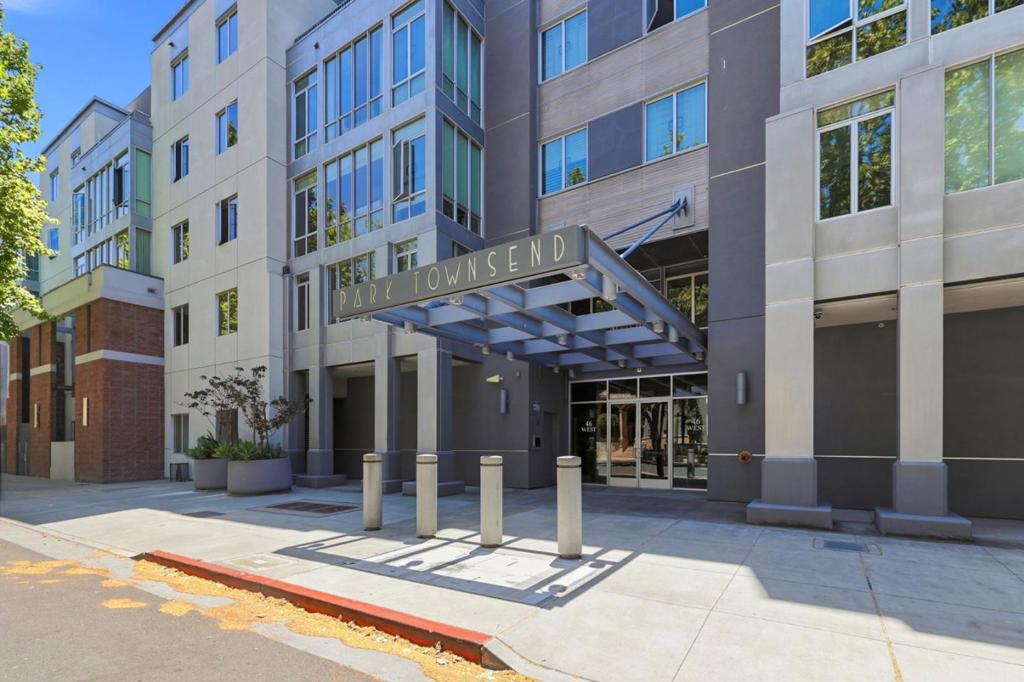 46 W Julian Street 427 — photo