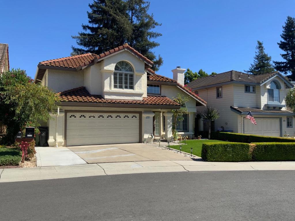 3374 Brook Leaf Court — photo