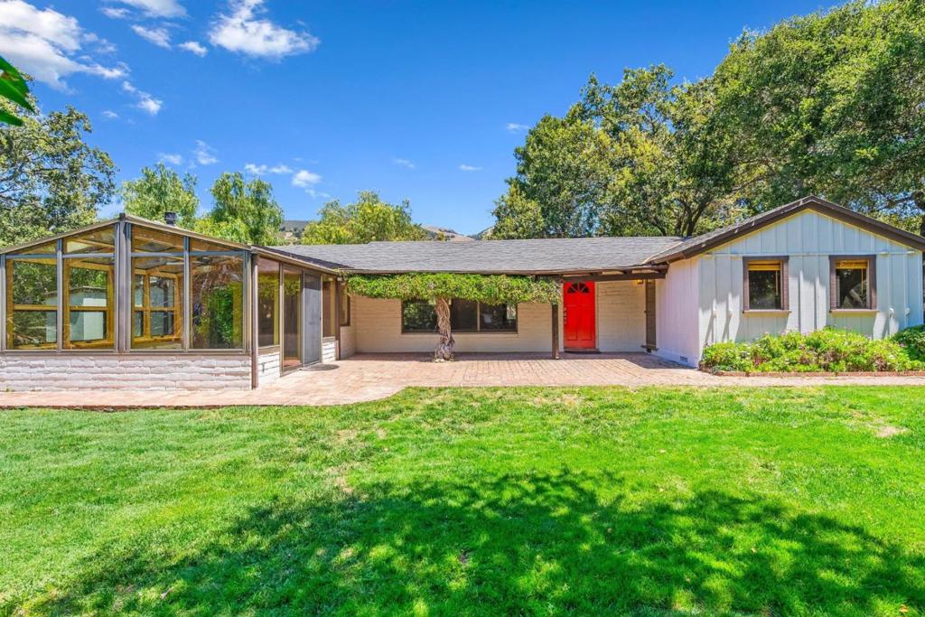 264 W Carmel Valley Road — photo