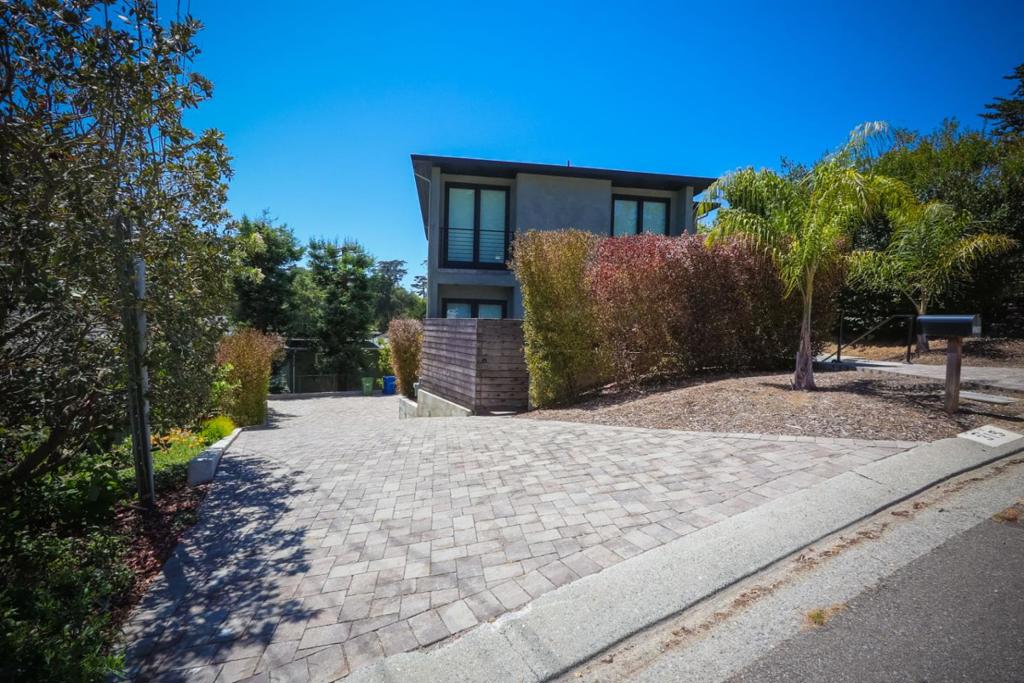 315 Los Altos Drive — photo