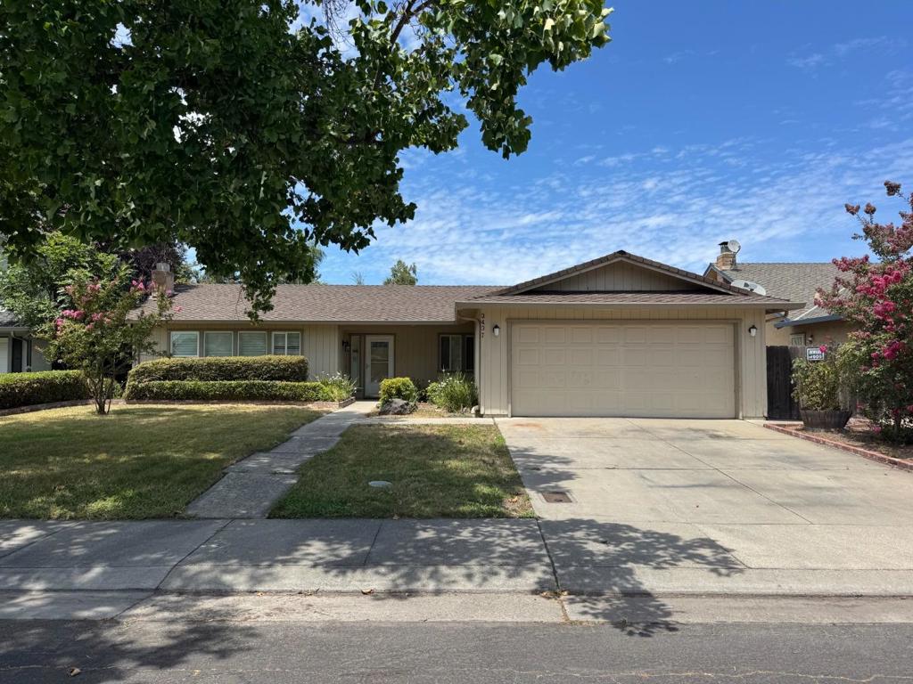 3437 Estate Drive — photo