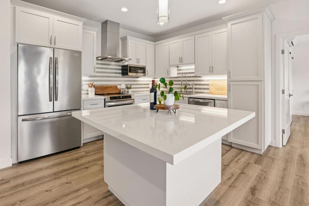 4104 Scotts Valley Drive 306 — photo