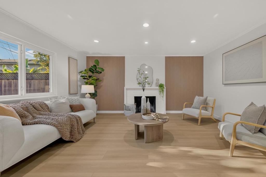 3447 Elaine Drive — photo