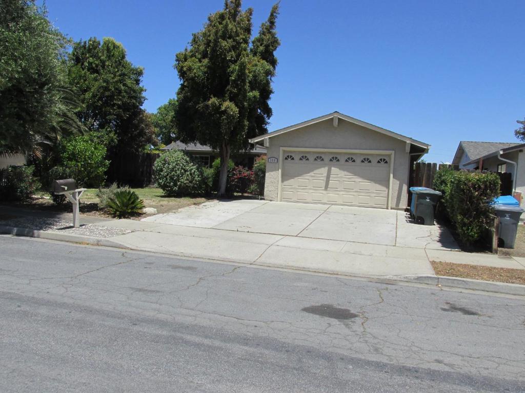 320 Mccarthy Street — photo