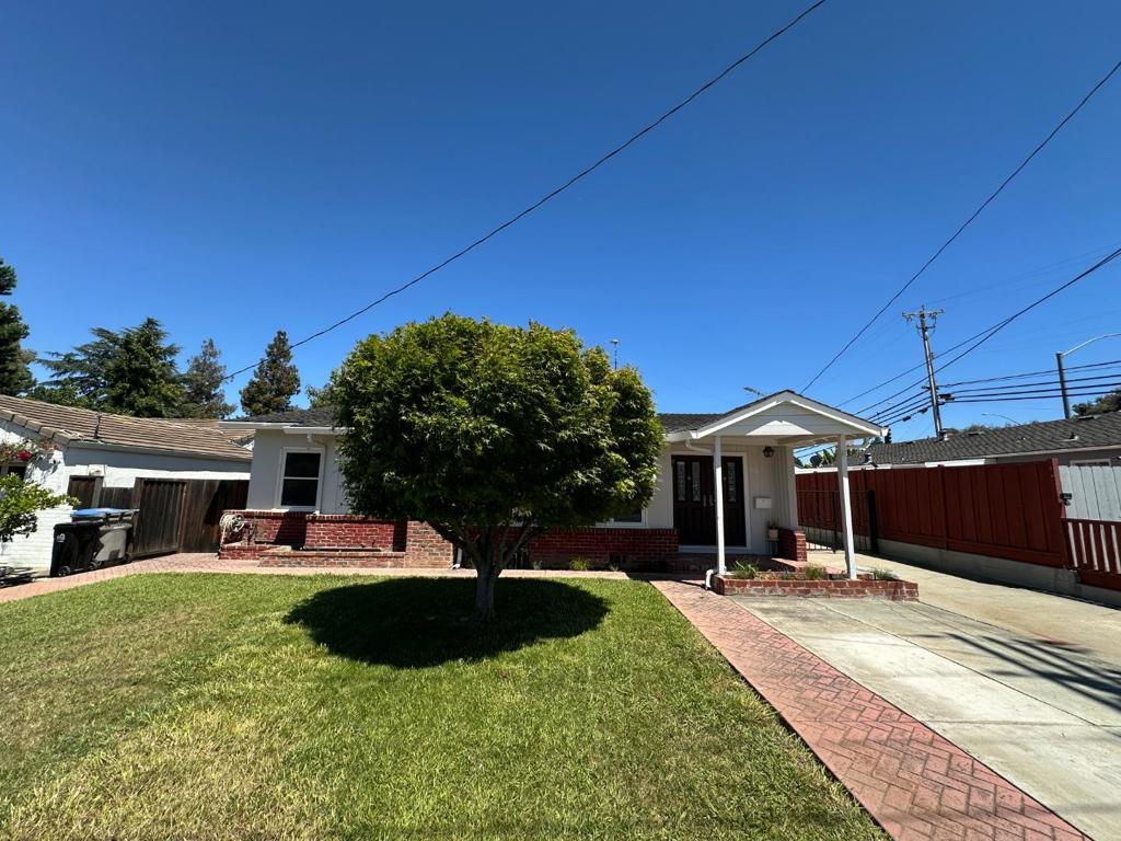 880 Sherman Oaks Drive — photo