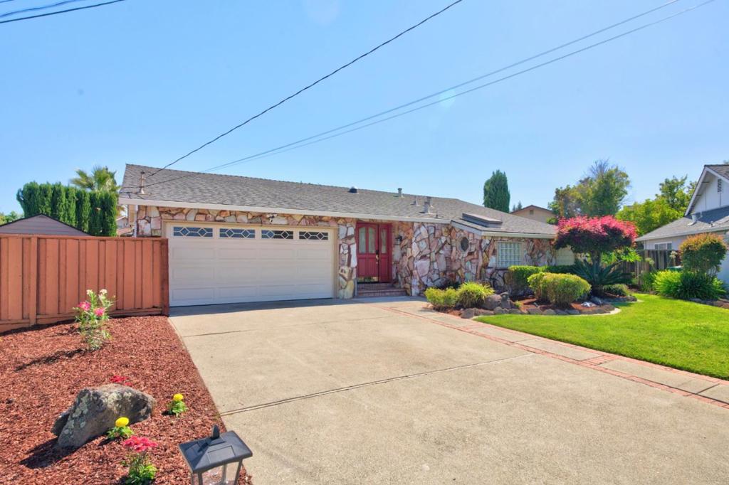 177 Cassandra Place — photo