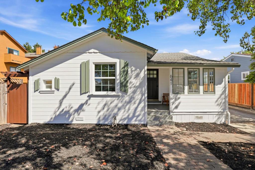 641 Waltermire Street — photo