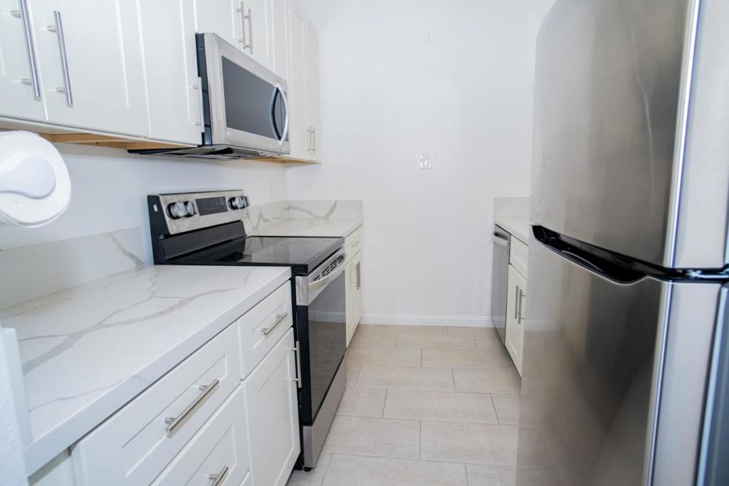 2200 Agnew Road 318 — photo