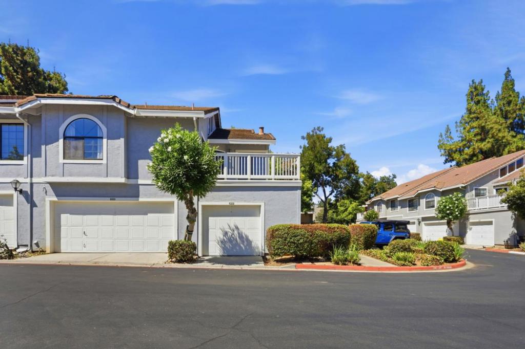 2538 Yerba Hills Court — photo