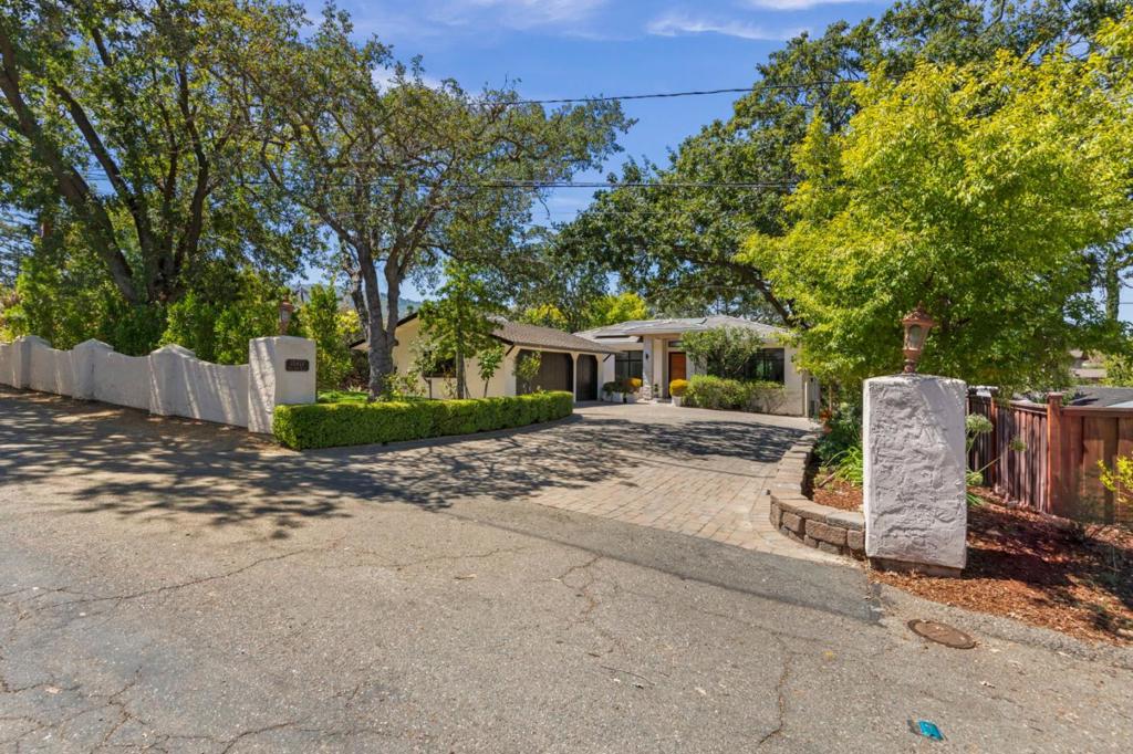15477 One Oak Lane — photo