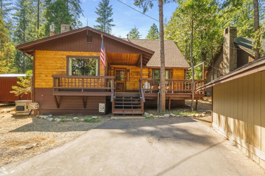 23100 Tuolumne Drive — photo