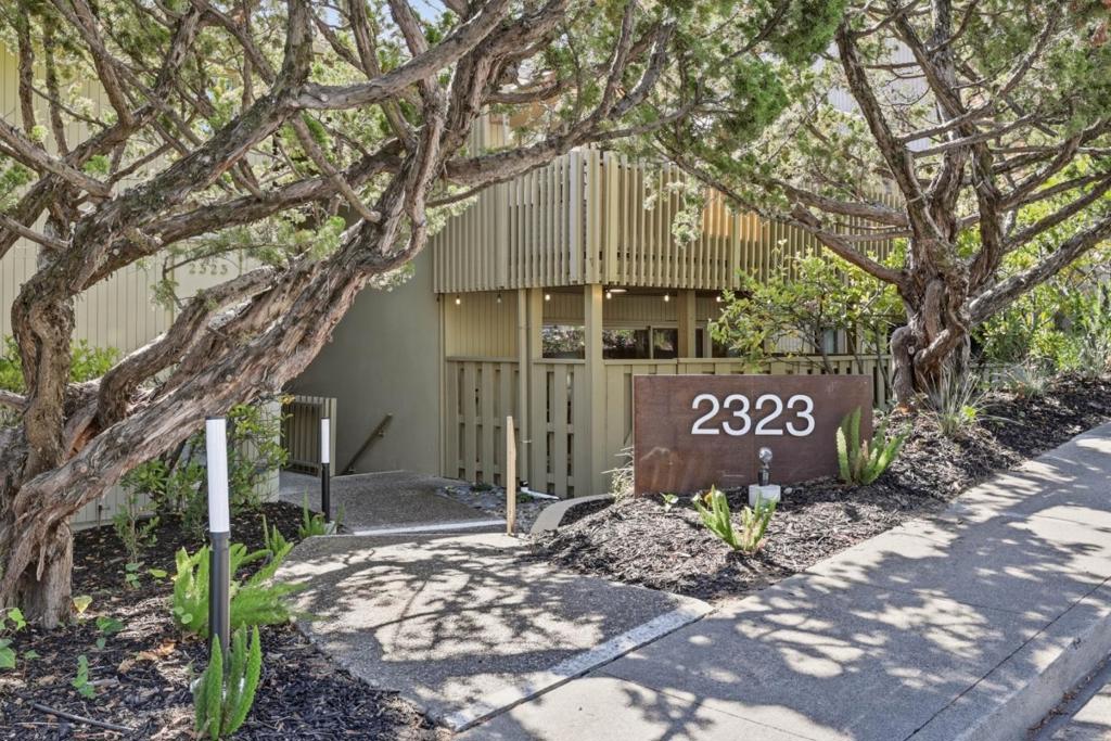 2323 Eastridge Avenue 512 — photo