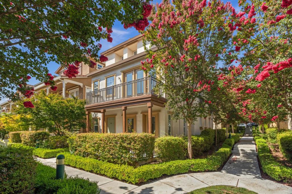 327 Bella Ridge Terrace — photo