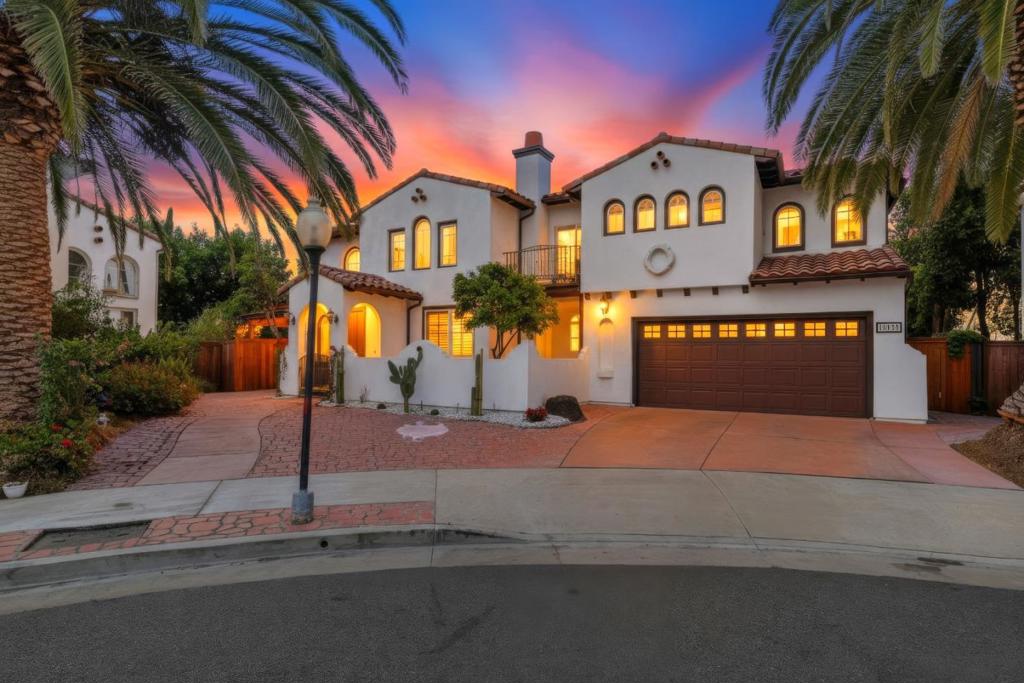 18120 Jaguar Court — photo