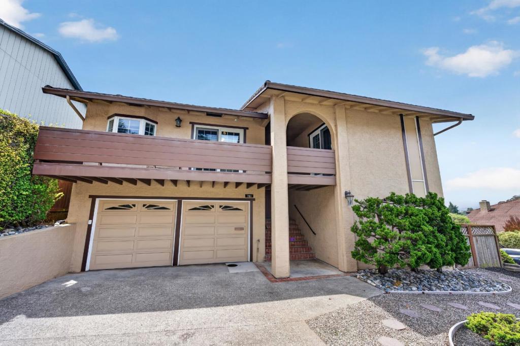 791 Prairie Creek Drive — photo