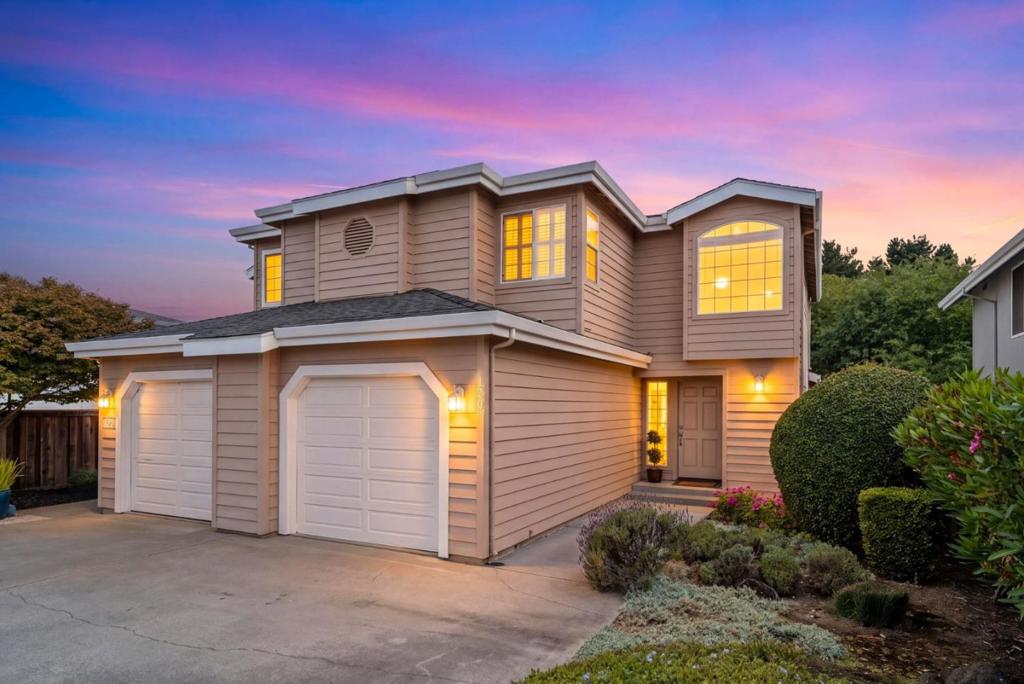 120 Tiburon Court — photo