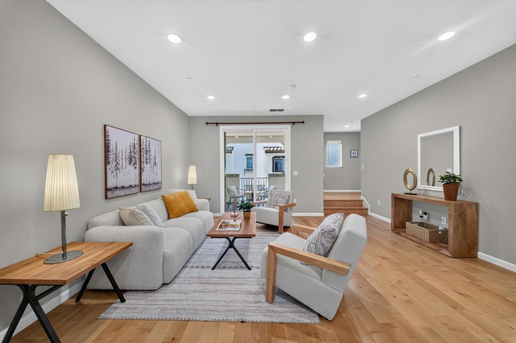 2731 Viterbo Court 4 — photo
