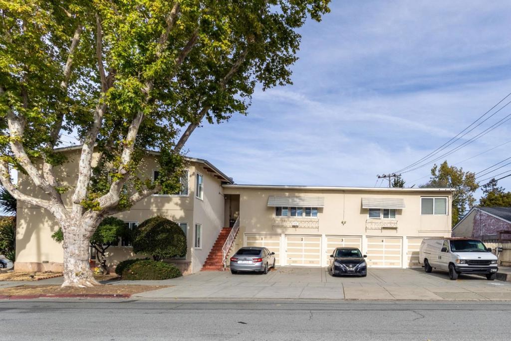 820 Winchester Drive — photo
