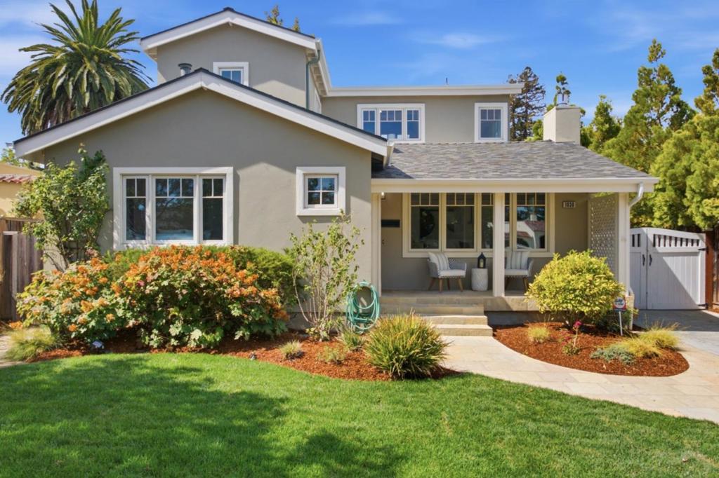 1030 Elm Street — photo