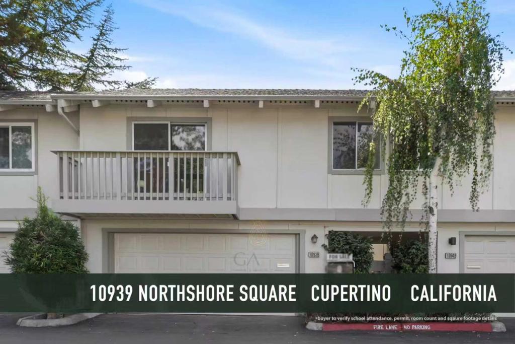 10939 Northshore Square — photo