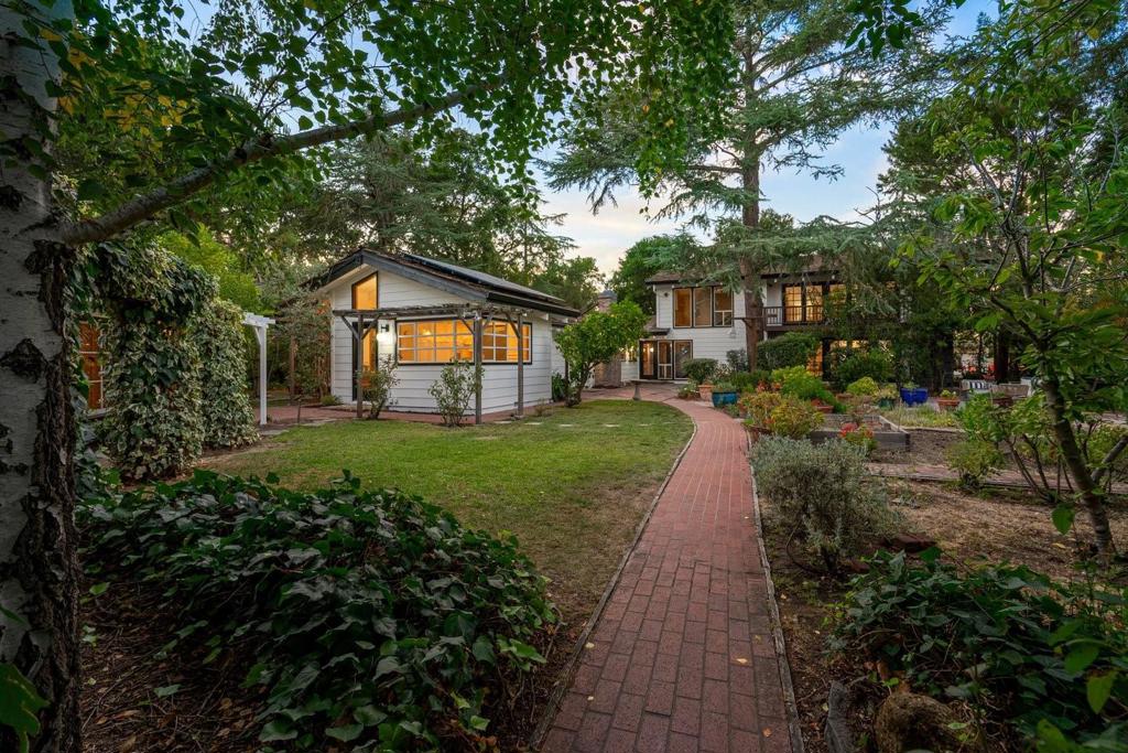 3655 La Calle Court — photo
