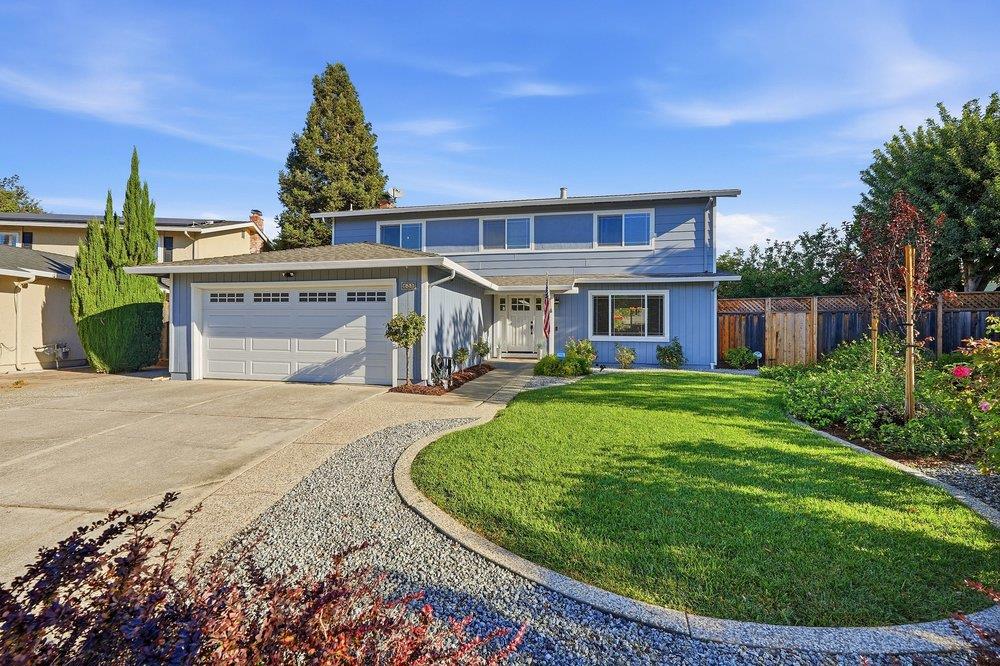 655 Encino Drive — photo