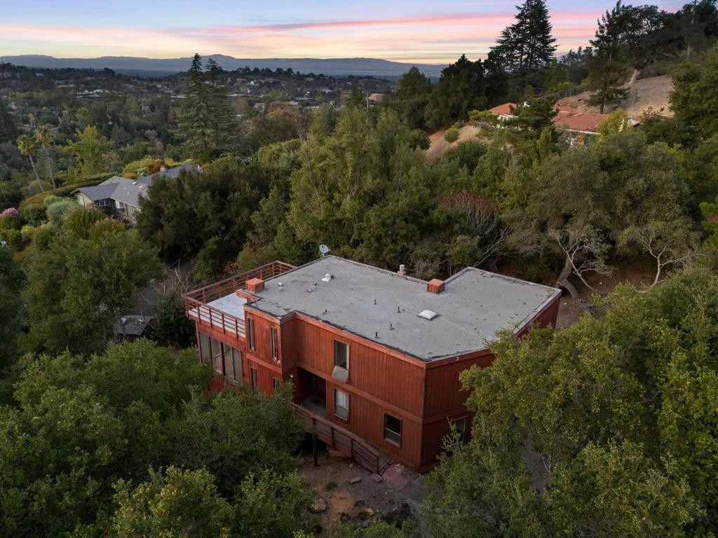 11490 Summit Wood Road — photo