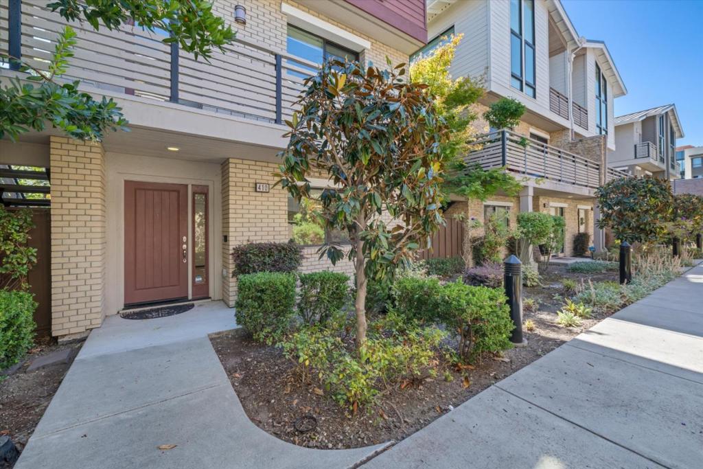 410 Gene Court — photo