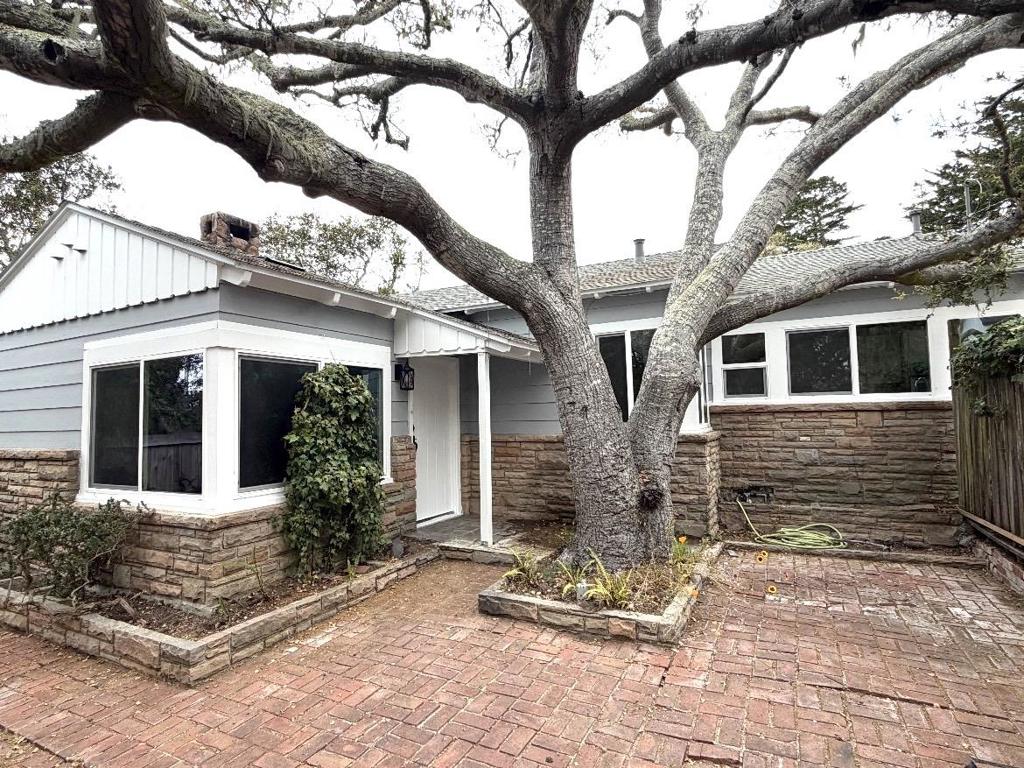 3111 Serra Avenue — photo