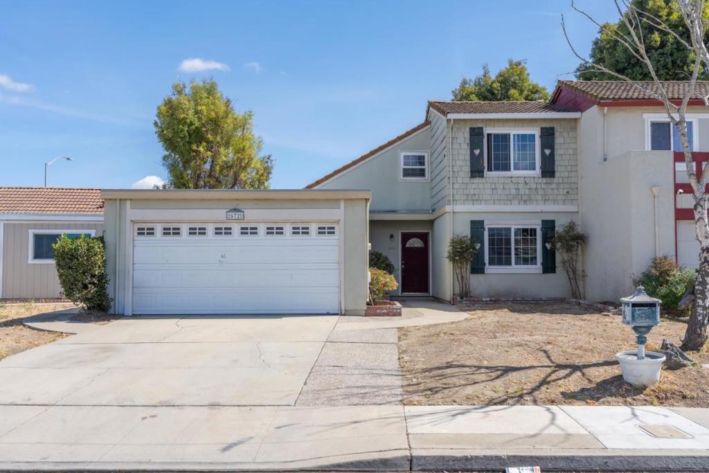 672 Alvarado Court — photo