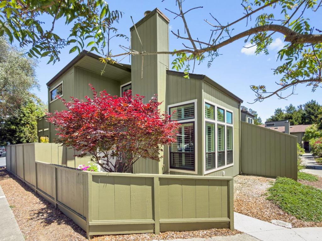 2701 Subec Lane — photo