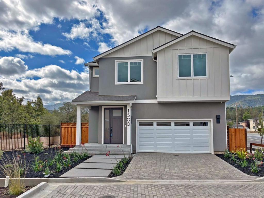 1500 Paradise Court — photo