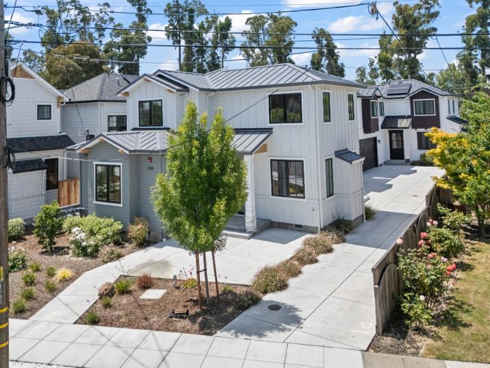 739741 Linden Avenue — photo