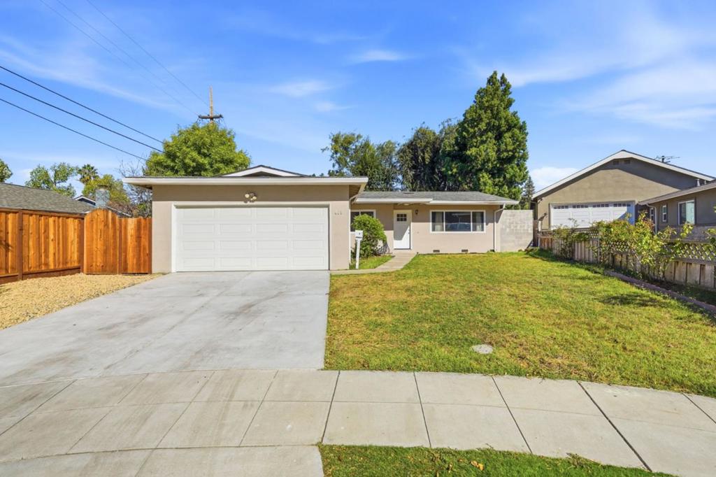408 Casita Court — photo