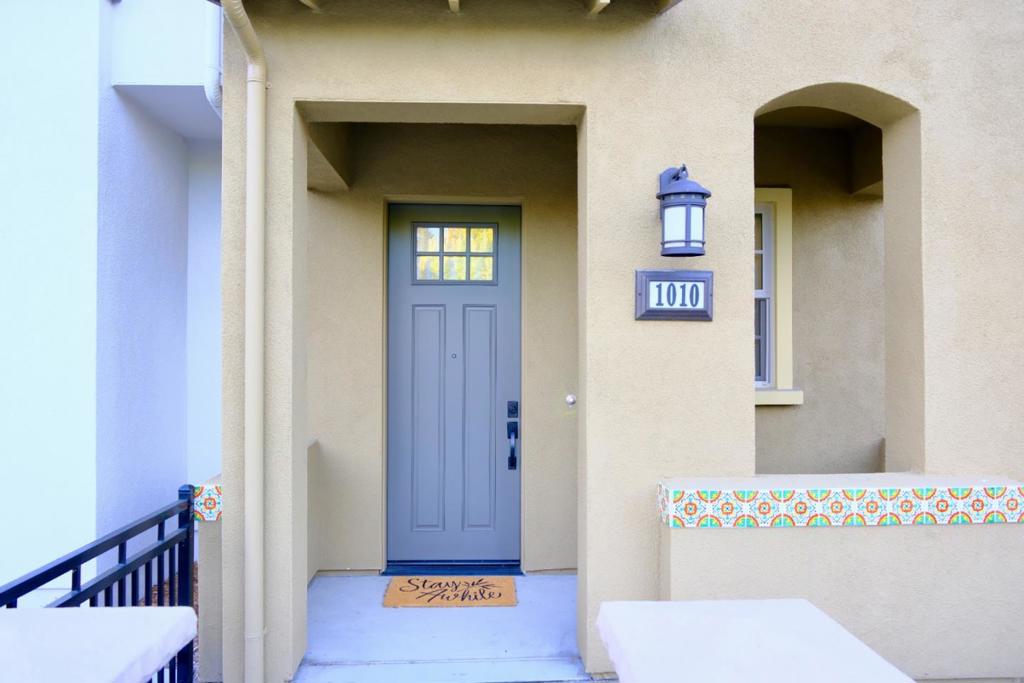 1010 San Pierre Way — photo