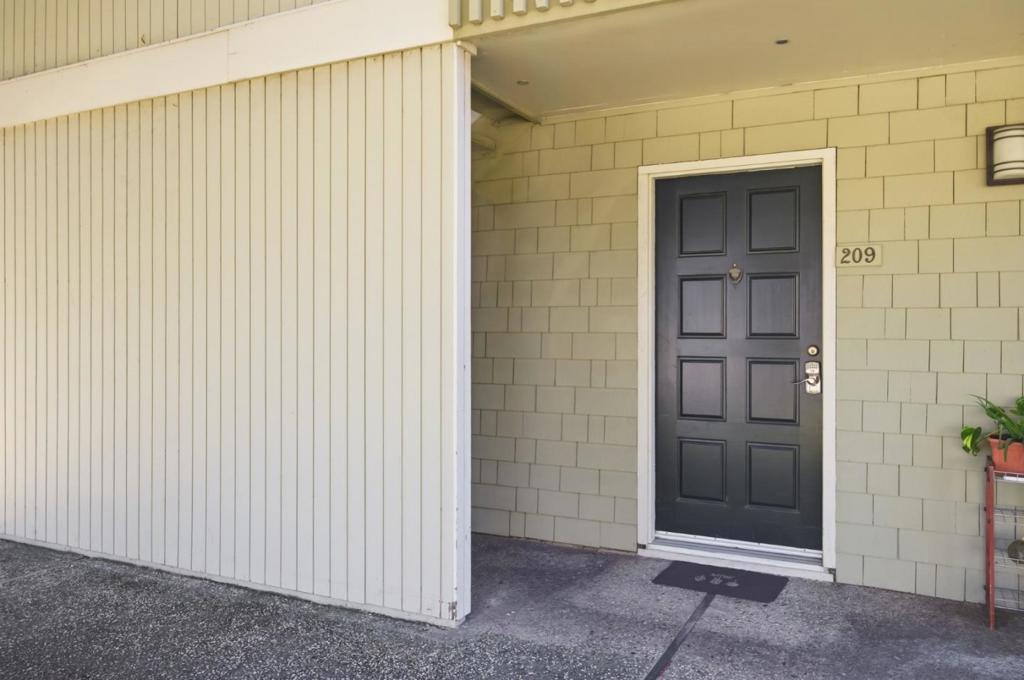 280 Easy Street 209 — photo