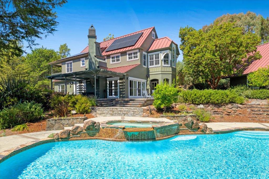1035 Martin Road — photo